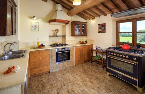 Buonconvento Villa | Villa Anna - Nine Bedroom Villa, Sleeps 18