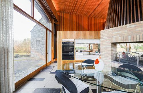 Vif Villa | Villa Architecte des années 70