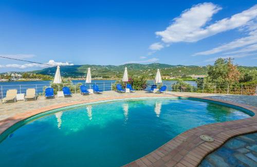 Skiathos Apartment | Villa Ariadni