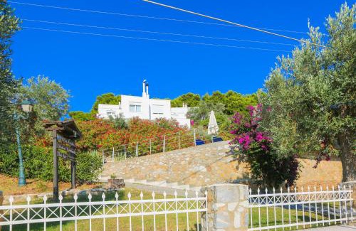 Skiathos Apartment | Villa Ariadni