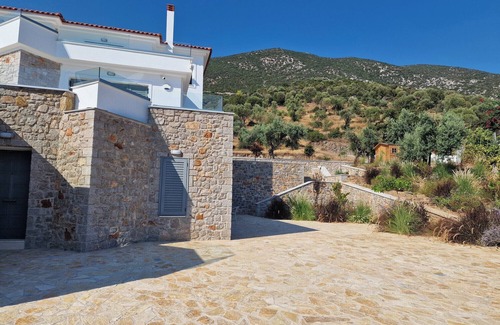Melissopetra Villa | Villa Arian with great sea view, great pool and 6 minutes walk from the beach