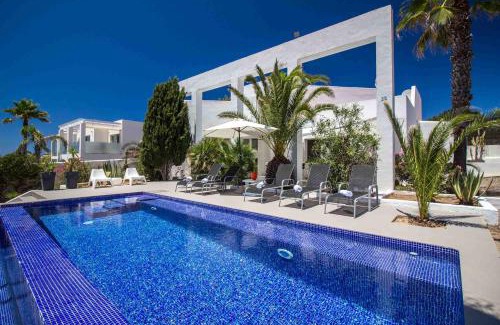 Cala Comte Villa | Villa Arola