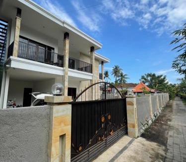 Padangbai Hotel | Villa Aryani