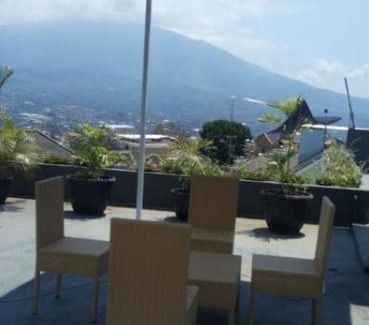 Ngaglik House | Villa Asri