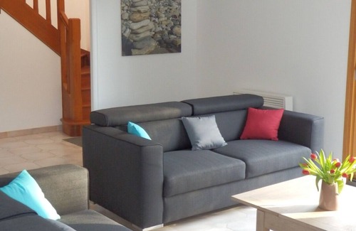 Tremeoc House | Villa "At the crossroads" near the beaches