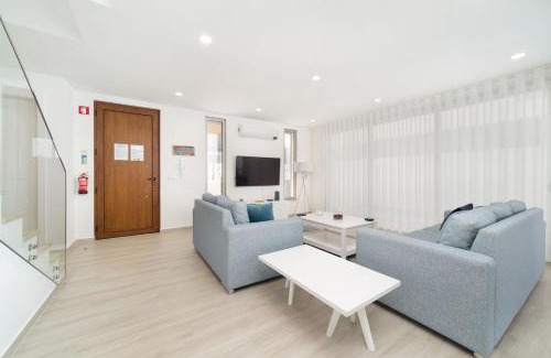 Salir do Porto Villa | Villa Atlântico - By SCH