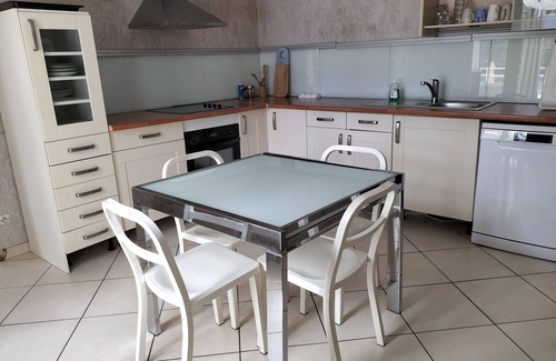 Corps Villa | Villa Avec Piscine - Montagne, lac