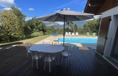 Cessenaz Villa | Villa avec piscine, vue lac et montagne