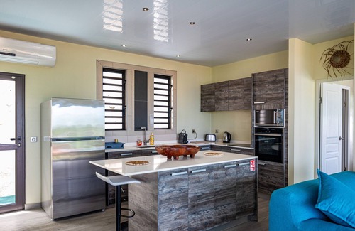 Vaitape Villa | Villa Avec vue Lagon ,coucher de Soleil et à Proximité des Restaurants/magasins
