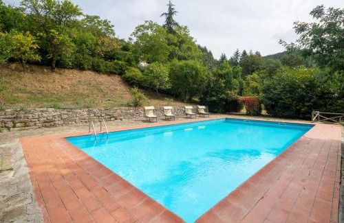 Pieve di Chio Villa | Villa Bagnolo by VacaVilla