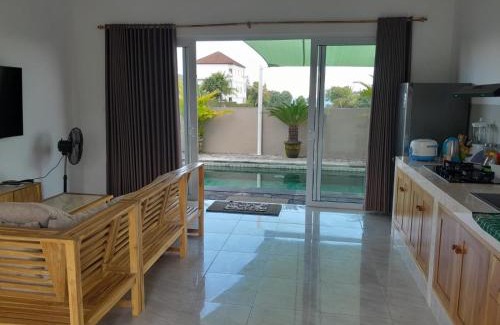 Mendoyo House | Villa bahagia