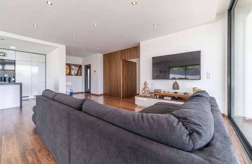 Aldeia Villa | Villa Bahia - Modern Villa with private heatbale pool - 5 min from the beach!