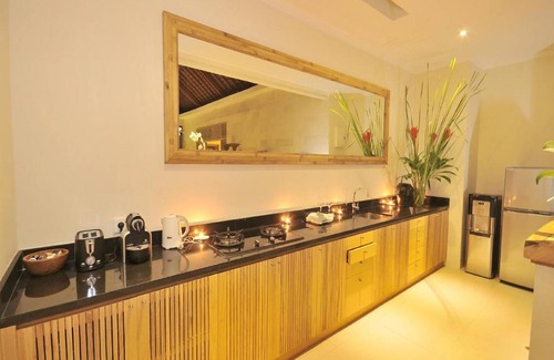 Batubelig Villa | Villa Bali Asri Batubelig