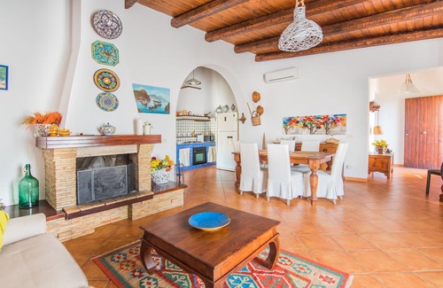 Mazara del Vallo Villa | Villa Barbera, a soli 150m dal mare, piscina privata, parking, wifi, AC