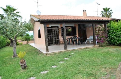 Fondi Villa | Villa Barbie between Terracina and Sperlonga, 400 mt from beach