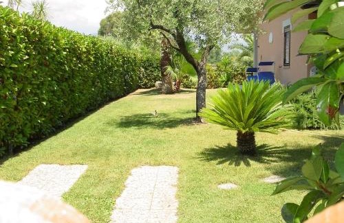 Fondi Villa | Villa Barbie between Terracina and Sperlonga, 400 mt from beach