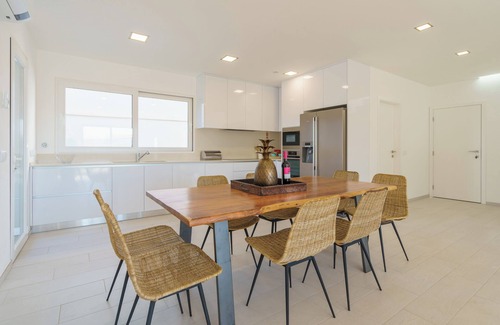 Atalaia Villa | Villa Beach & Friends with ocean view