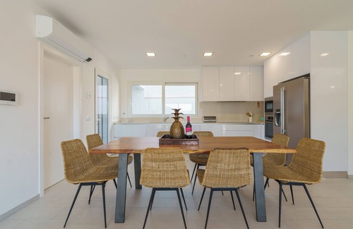 Atalaia Villa | Villa Beach & Friends with ocean view