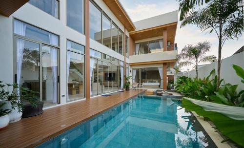 Cherngtalay Villa | Villa Belcasa Phuket, Cherngtalay I New Cozy 3BR Pool Villa, Walk to Boat Avenue, Near Bangtao Beach