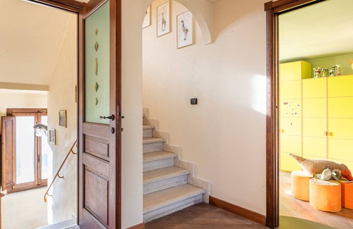 Lamporecchio Villa | Villa "Bel Verde" with Mountain View, Whirlpool & Wi-Fi