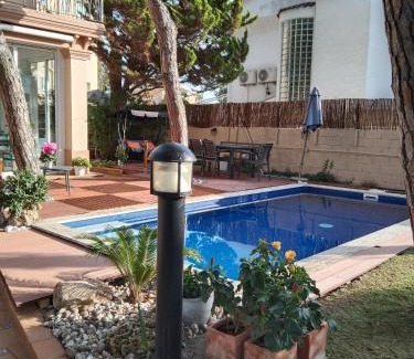Castelldefels Villa | VILLA BELLA ESTANÇA