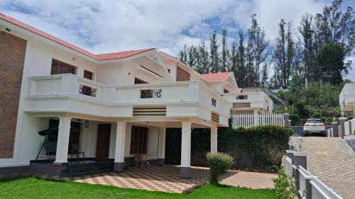 Fern Hill Villa | Villa Bella Hotels