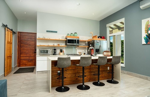 Las Escobas del Venado Villa | Villa Bella Vista - Luxurious private villa overlooking Venao Beach