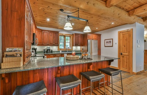 Lac Superieur Village Villa | Villa Bellerive & private beach