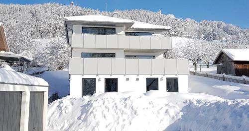 Hohenpeißenberg Apartment | VILLA BERGAUF, Studio Apartment Kaiserin Elisabeth Sisi INKL KÖNIGSCARD !