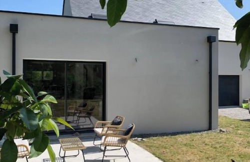 Herbignac Villa | Villa between sea and Brière