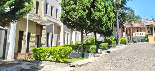 Lembang Villa | Villa Beverly