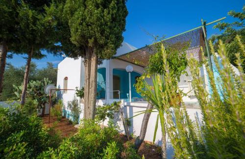Alessano Apartment | Villa Biagio 1945 - doppio terrazzo panoramico vista mare immersa nella natura con parco giochi