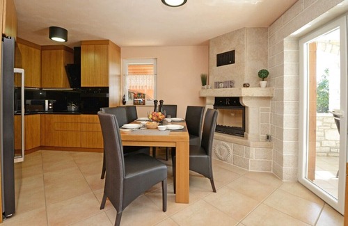Kastelir-Labinci Villa | Villa Bianca with pool in Tar, Istria