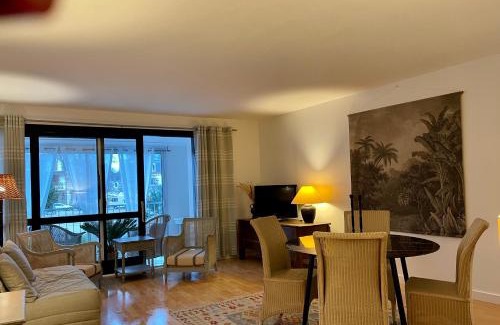 Quiberon House | Villa Bikini