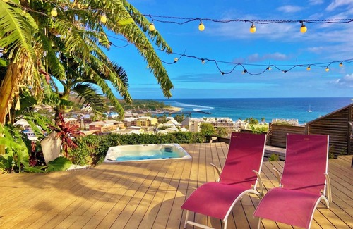 St Gilles-les-Bains House | *VILLA BLUE WAVES* - heated pool and jacuzzi