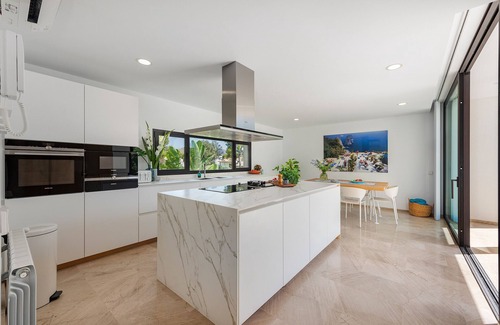 Urbanitzacio Gotmar Villa | Villa Blanca