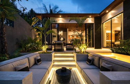 Kemenuh Villa | Villa Blue River by BaliSuperHost