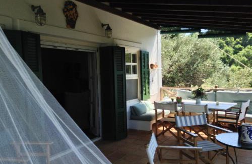 Skiathos Villa | Villa Bouboule