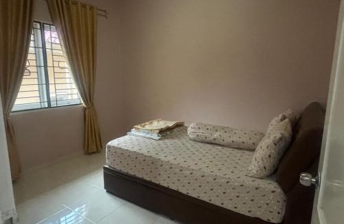 Berastagi Villa | Villa Brastagi Resort Jalan Mimpin Tua Blok C No. 41