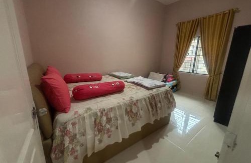 Berastagi Villa | Villa Brastagi Resort Jalan Mimpin Tua Blok C No. 41