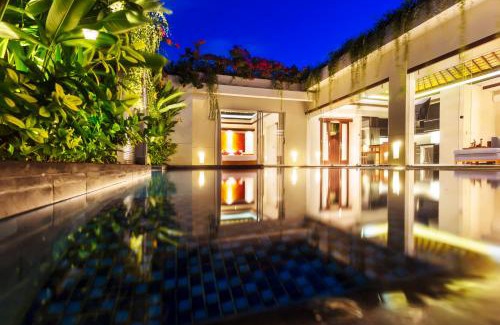 Jimbaran Bay Villa | Villa by the Beach