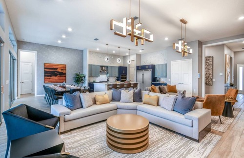 Loughman House | Villa By Villatel | Arcade, Sci-Fi & Ocean Themed BRs, Theater, Gym - Near Parks