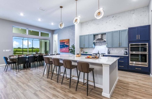 Loughman House | Villa By Villatel | Arcade, Sci-Fi & Ocean Themed BRs, Theater, Gym - Near Parks