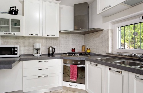 Oliveto Lario Villa | Villa ‘Ca Verda my Bellagio’ with Lake View, Wi-Fi, Terrace & Garden