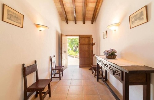 Crestatx Villa | Villa Cadell Petit, Majorcan-style villa for six people