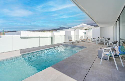 Adeje Villa | Villa Cala - Casangular by Upper