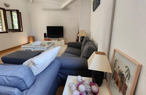 Caldes de Malavella House | Villa Caldes de Malavella, 3 bedrooms, 6 persons