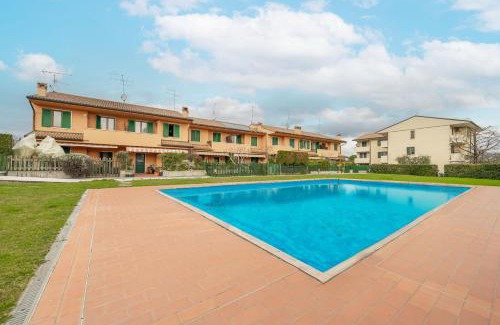 Calmasino Villa | Villa Calmasino - Swimming Pool and Garda Lake
