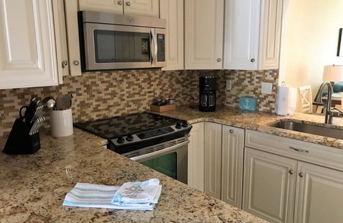 Sarasota Villa | Villa Calmia/Close to Siesta Key/Heated Pool