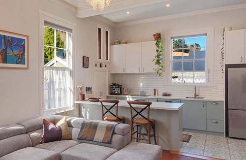 Nelson Villa | Villa Cambria - Where Tranquility meets Modern Comfort in Nelson's Heart